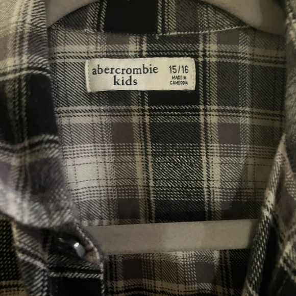 Abercrombie Kids - age 15/16. Never worn. - Picture 2 of 3
